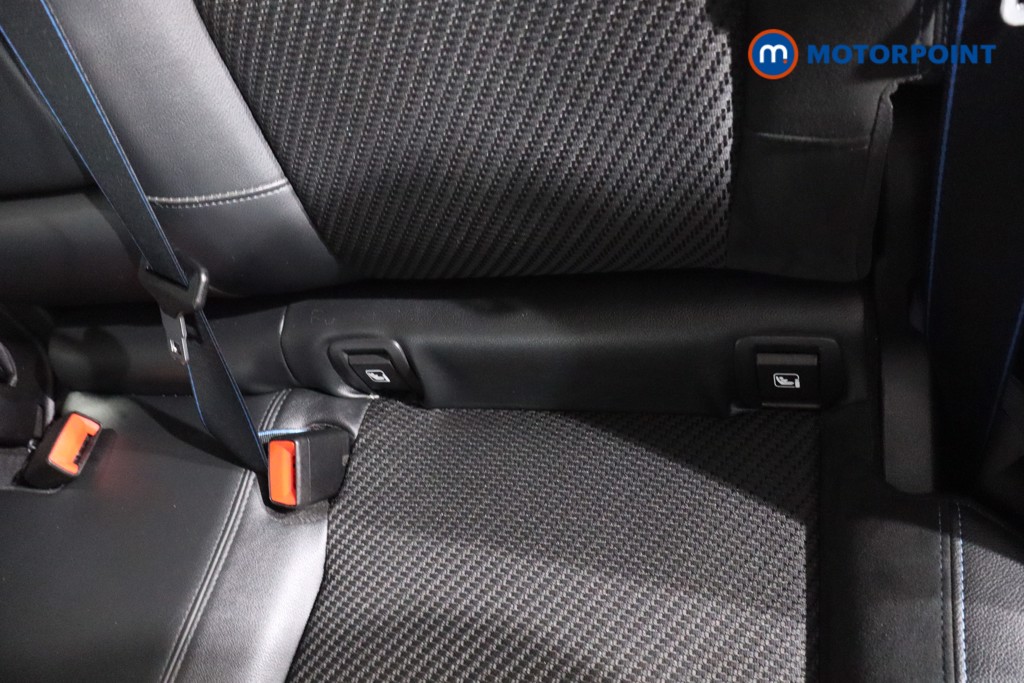 Renault Austral Techno Esprit Alpine Automatic Petrol-Electric Hybrid SUV - Stock Number (1613448) - 26th supplementary image