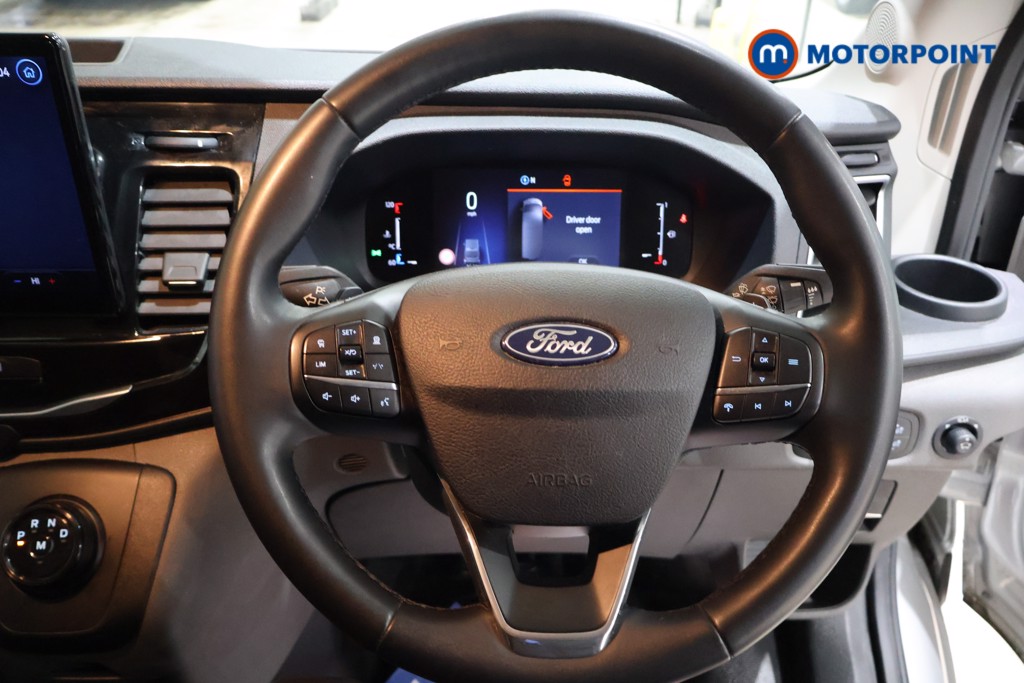 Ford Transit Limited Automatic Diesel Medium Roof Van - Stock Number (1613493) - 1st supplementary image