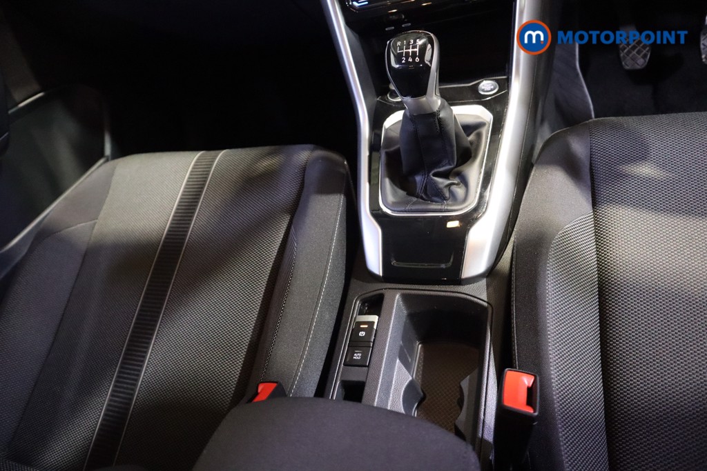 Volkswagen T-Roc Match Manual Petrol SUV - Stock Number (1613753) - 7th supplementary image