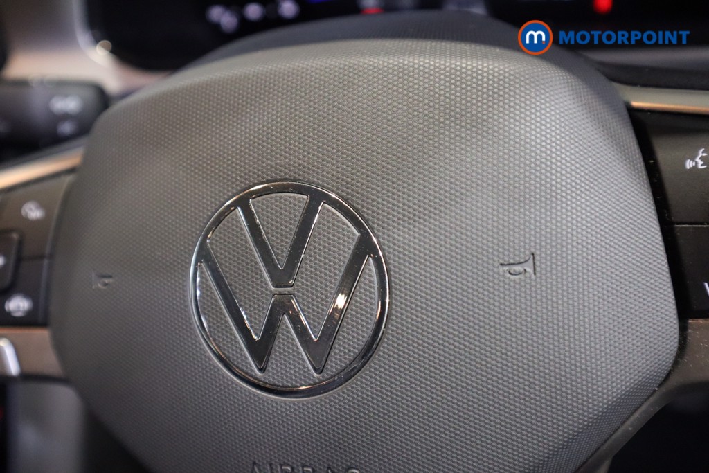 Volkswagen T-Roc Match Manual Petrol SUV - Stock Number (1613753) - 15th supplementary image