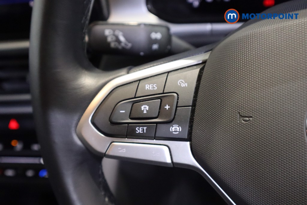 Volkswagen T-Roc Match Manual Petrol SUV - Stock Number (1613753) - 16th supplementary image