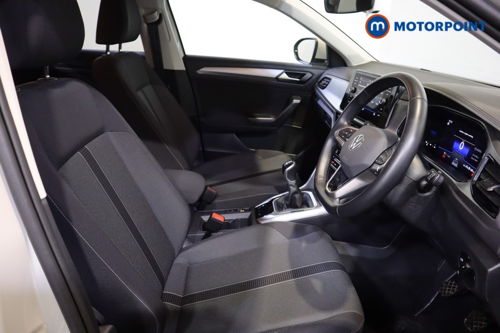 Volkswagen T-Roc Match Manual Petrol SUV - Stock Number (1613753) - 18th supplementary image