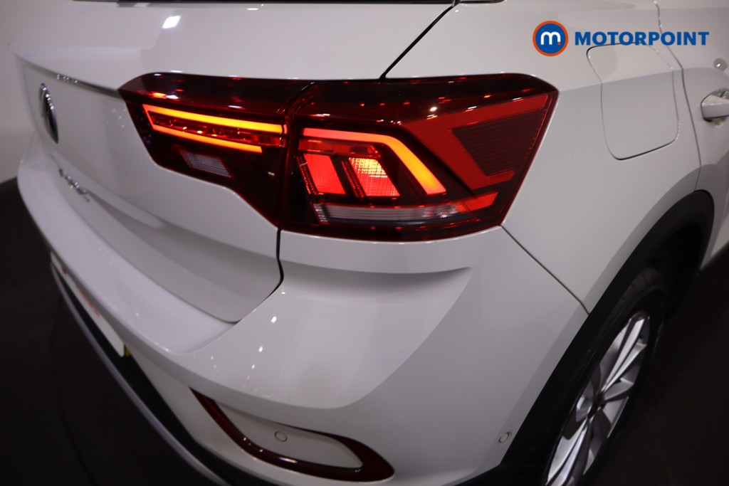 Volkswagen T-Roc Match Manual Petrol SUV - Stock Number (1613753) - 27th supplementary image