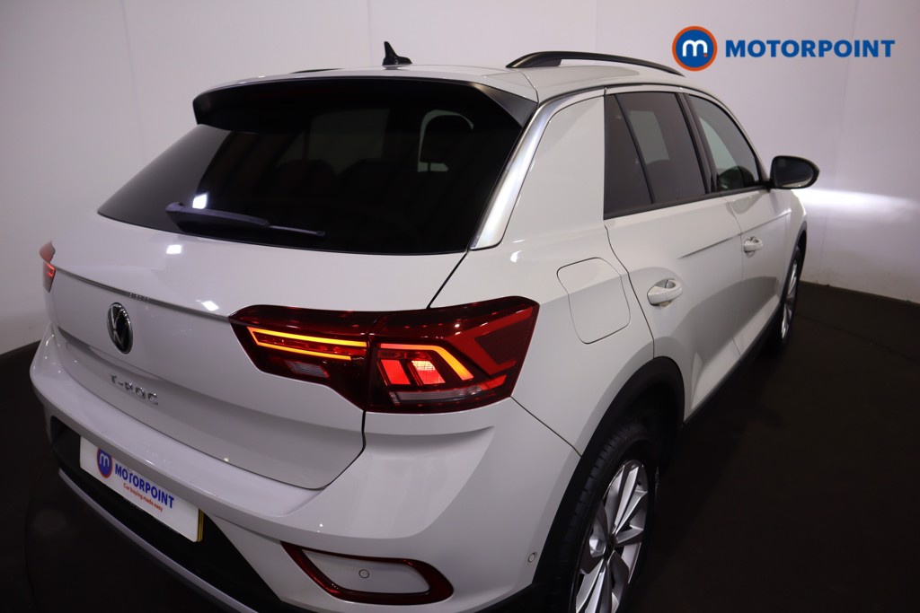 Volkswagen T-Roc Match Manual Petrol SUV - Stock Number (1613753) - 28th supplementary image