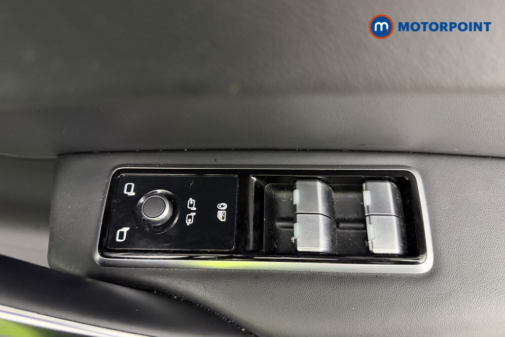 Jaguar F-Pace R-Dynamic Hse Black Automatic Diesel SUV - Stock Number (1613873) - 19th supplementary image