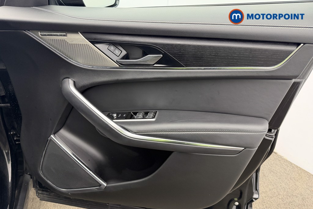 Jaguar F-Pace R-Dynamic Hse Black Automatic Diesel SUV - Stock Number (1613873) - 23rd supplementary image