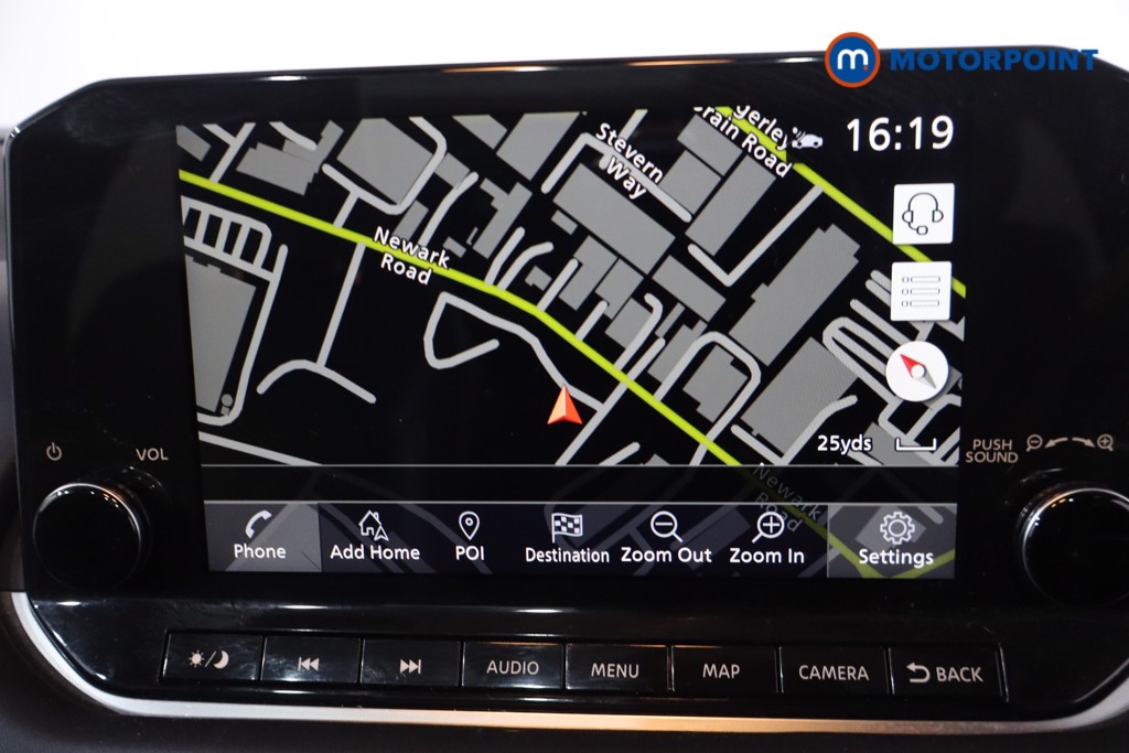 Nissan Qashqai Tekna Automatic Petrol SUV - Stock Number (1613919) - 2nd supplementary image