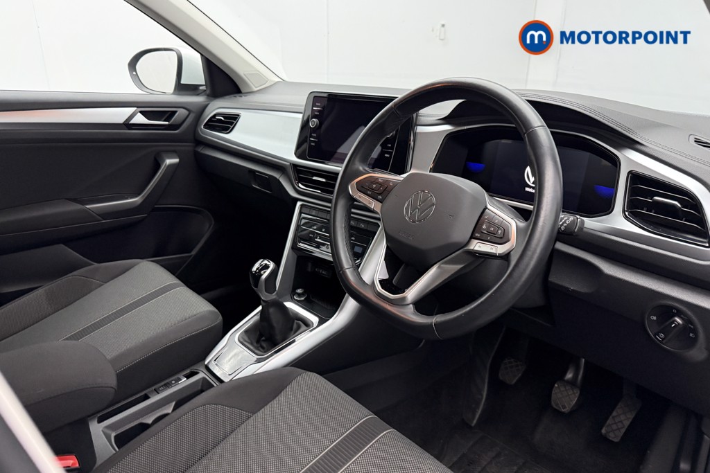 Volkswagen T-Roc Life Manual Petrol SUV - Stock Number (1614160) - 6th supplementary image