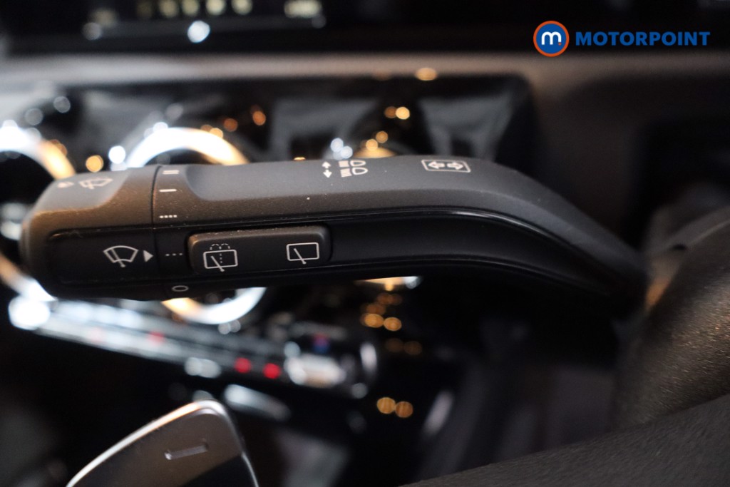 Mercedes-Benz A Class Amg Line Automatic Petrol Hatchback - Stock Number (1614228) - 14th supplementary image