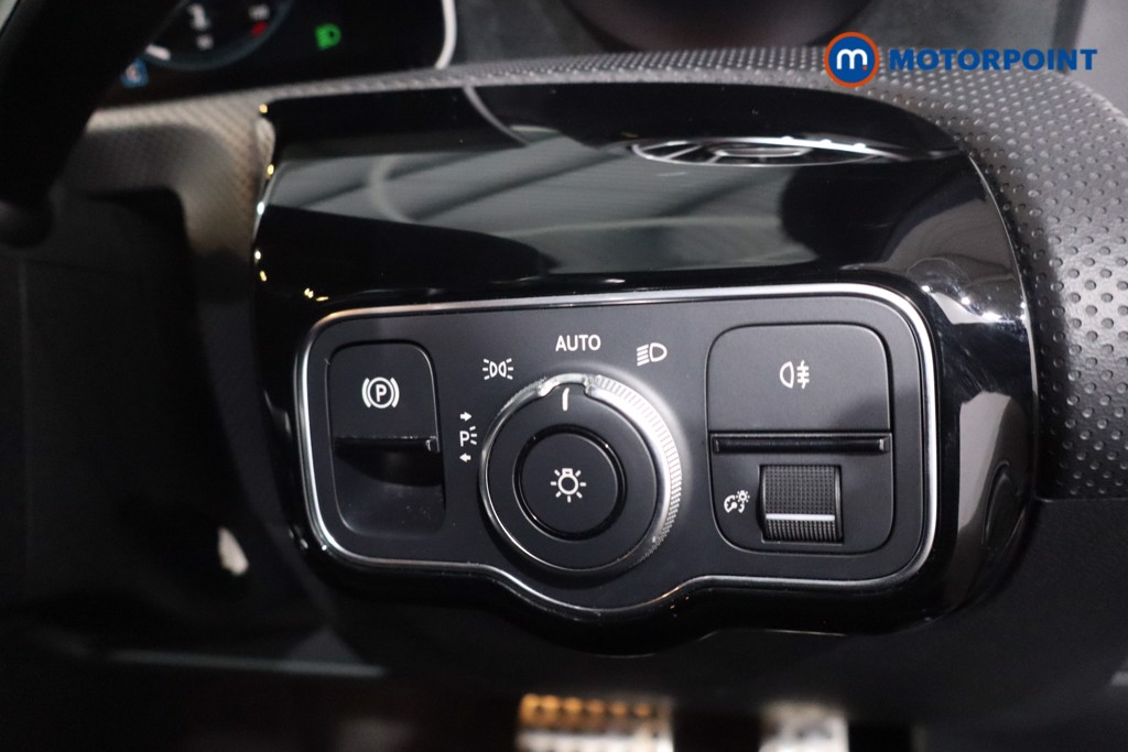 Mercedes-Benz A Class Amg Line Automatic Petrol Hatchback - Stock Number (1614523) - 17th supplementary image