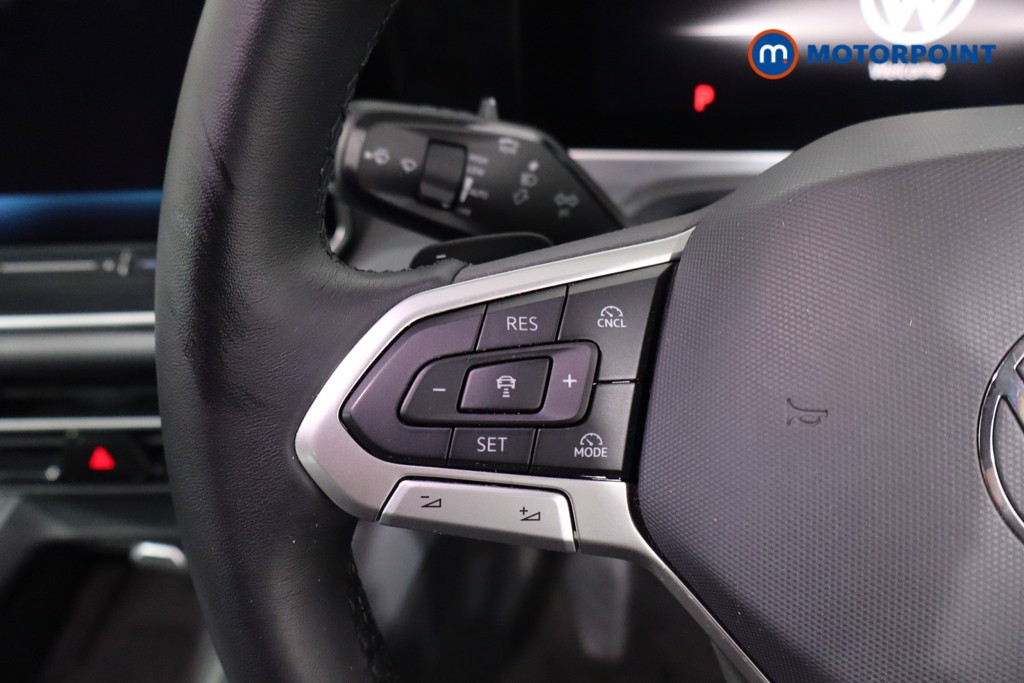 Volkswagen Passat Life Automatic Petrol Plug-In Hybrid Estate - Stock Number (1614624) - 7th supplementary image