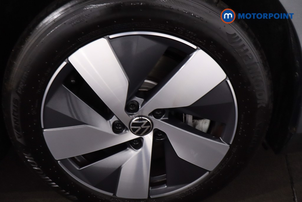 Volkswagen Passat Life Automatic Petrol Plug-In Hybrid Estate - Stock Number (1614624) - 10th supplementary image