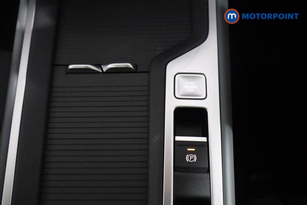 Volkswagen Passat Life Automatic Petrol Plug-In Hybrid Estate - Stock Number (1614625) - 3rd supplementary image