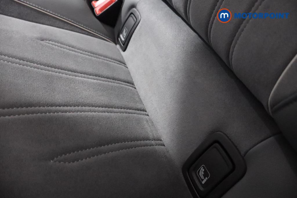 Volkswagen Passat Life Automatic Petrol Plug-In Hybrid Estate - Stock Number (1614625) - 16th supplementary image