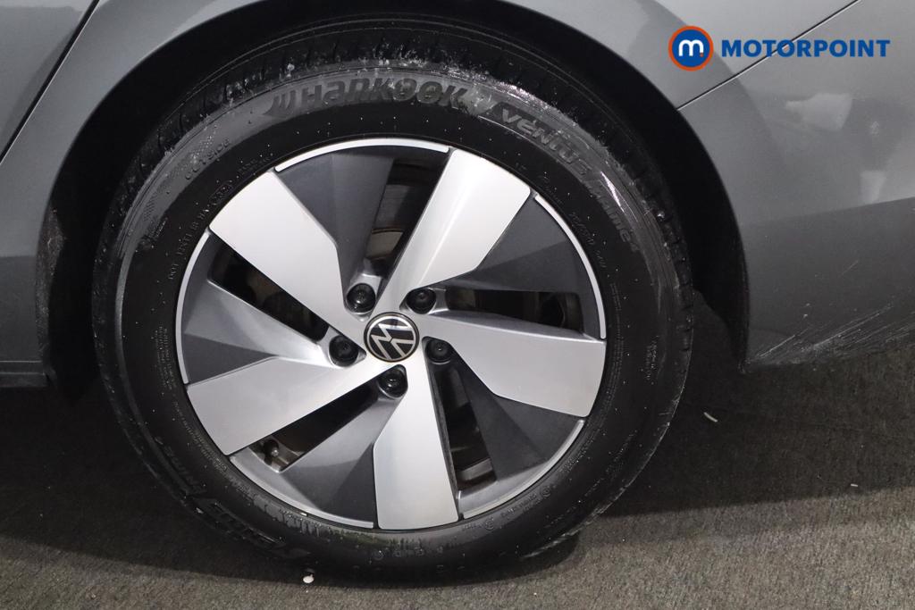 Volkswagen Passat Life Automatic Petrol Plug-In Hybrid Estate - Stock Number (1614625) - 21st supplementary image