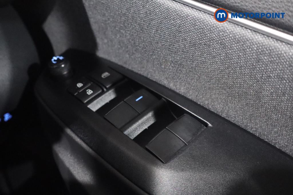 Toyota Yaris Cross Design Automatic Petrol-Electric Hybrid Estate - Stock Number (1570046) - 10th supplementary image