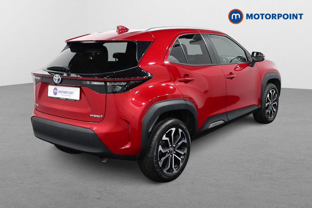 Toyota Yaris Cross Design Automatic Petrol-Electric Hybrid Estate - Stock Number (1570046) - Drivers side rear corner