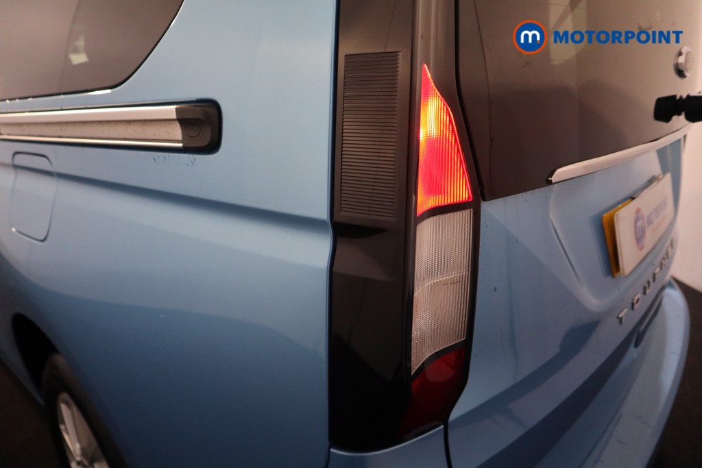 Ford Tourneo Connect Titanium Automatic Diesel People Carrier - Stock Number (1575262) - 28th supplementary image