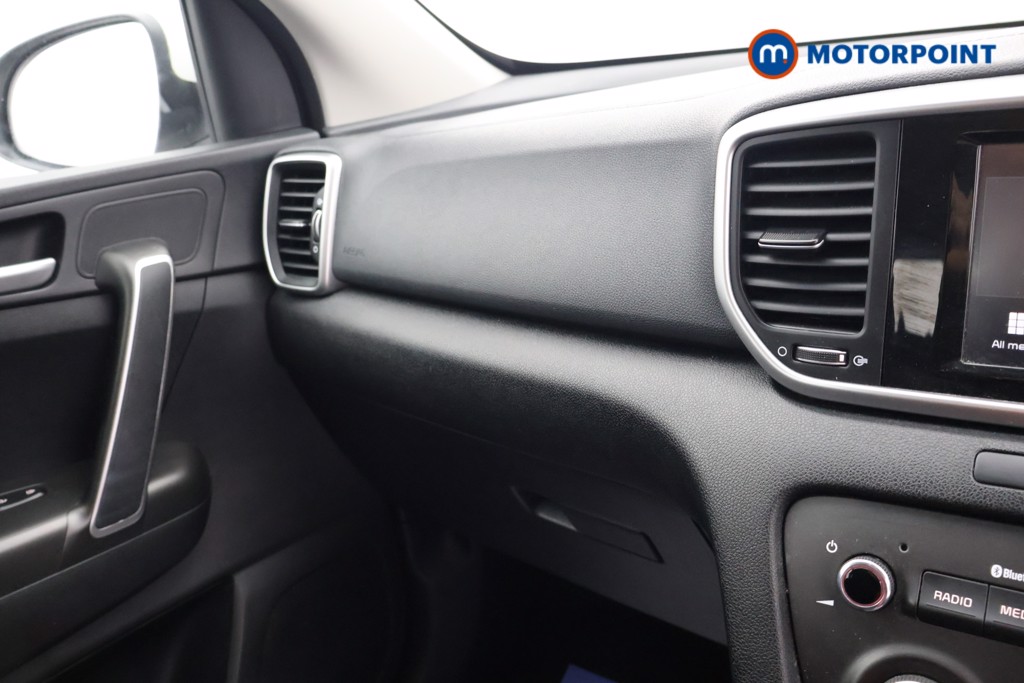 KIA Sportage 1 Manual Petrol SUV - Stock Number (1578836) - 12th supplementary image