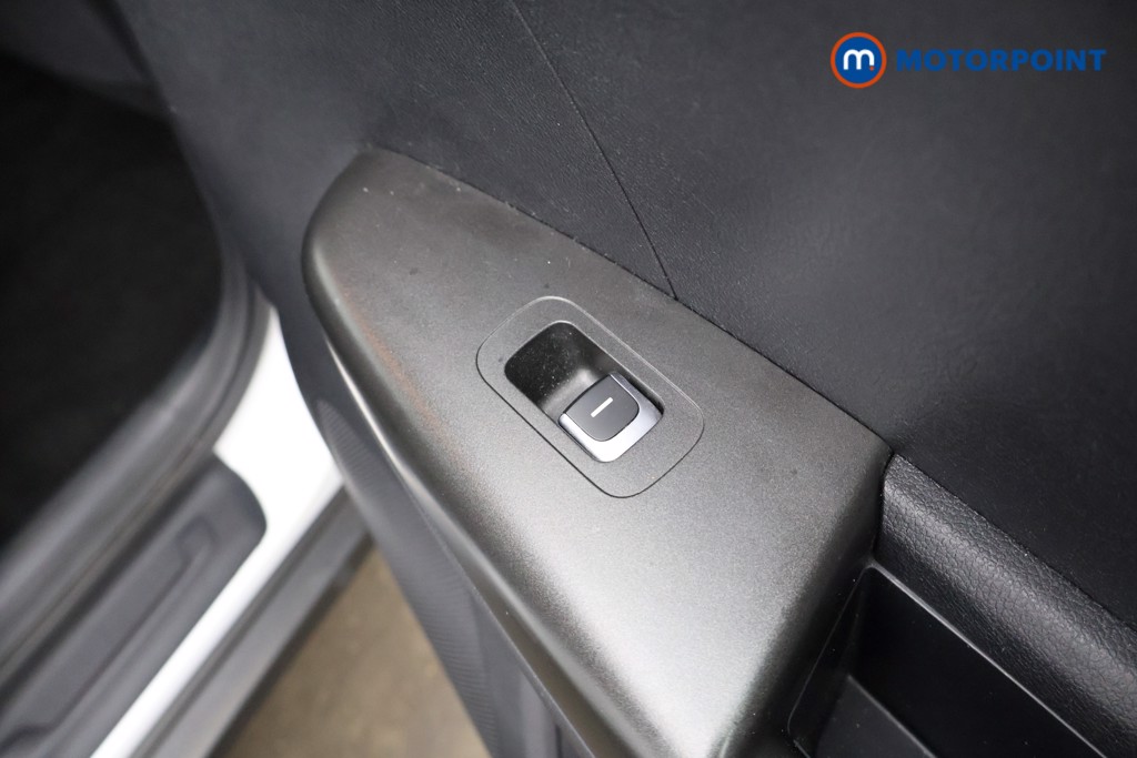 KIA Sportage 1 Manual Petrol SUV - Stock Number (1578836) - 21st supplementary image