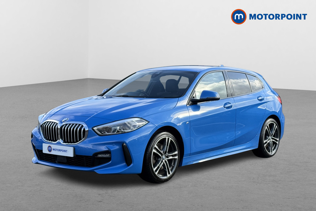 BMW 1 Series M Sport Automatic Diesel Hatchback - Stock Number (1579864) - Passenger side front corner