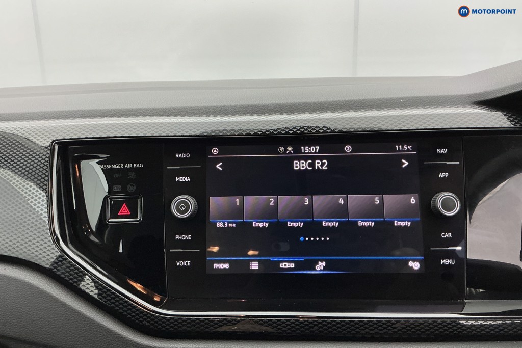 Volkswagen Polo Life Manual Petrol Hatchback - Stock Number (1597224) - 2nd supplementary image