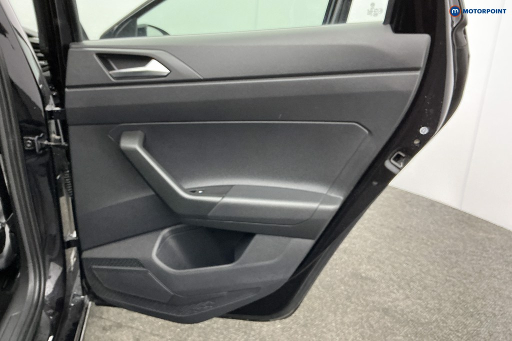 Volkswagen Polo Life Manual Petrol Hatchback - Stock Number (1597224) - 30th supplementary image