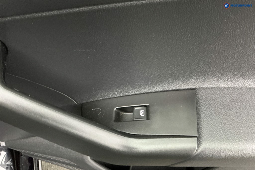 Volkswagen Polo Life Manual Petrol Hatchback - Stock Number (1597224) - 31st supplementary image