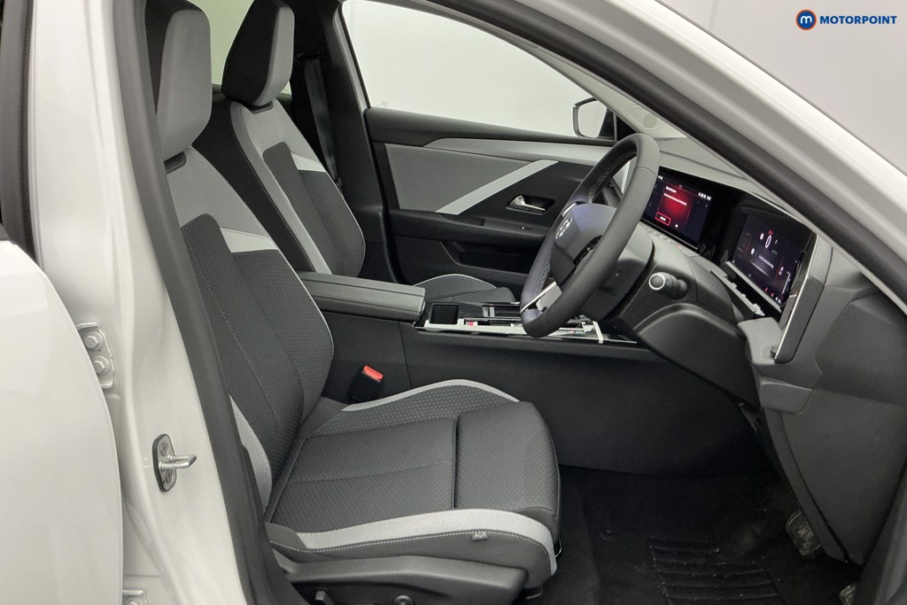 Vauxhall Astra Griffin Automatic Electric Hatchback - Stock Number (1598624) - 7th supplementary image