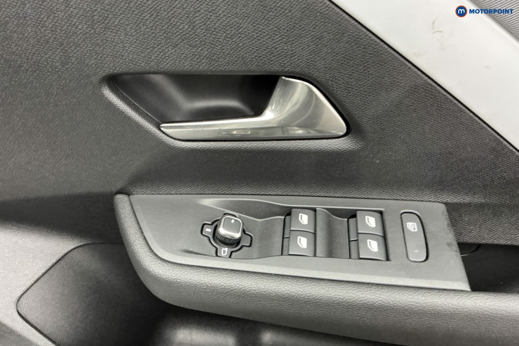 Vauxhall Astra Griffin Automatic Electric Hatchback - Stock Number (1598624) - 26th supplementary image