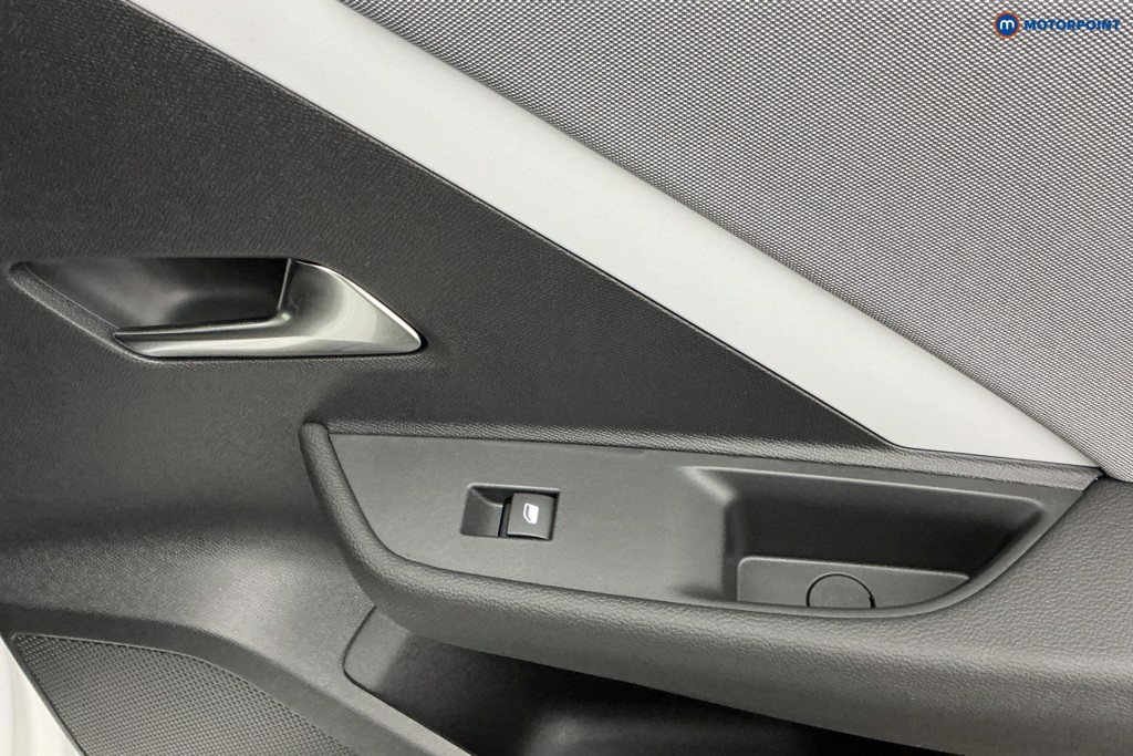 Vauxhall Astra Griffin Automatic Electric Hatchback - Stock Number (1598624) - 28th supplementary image