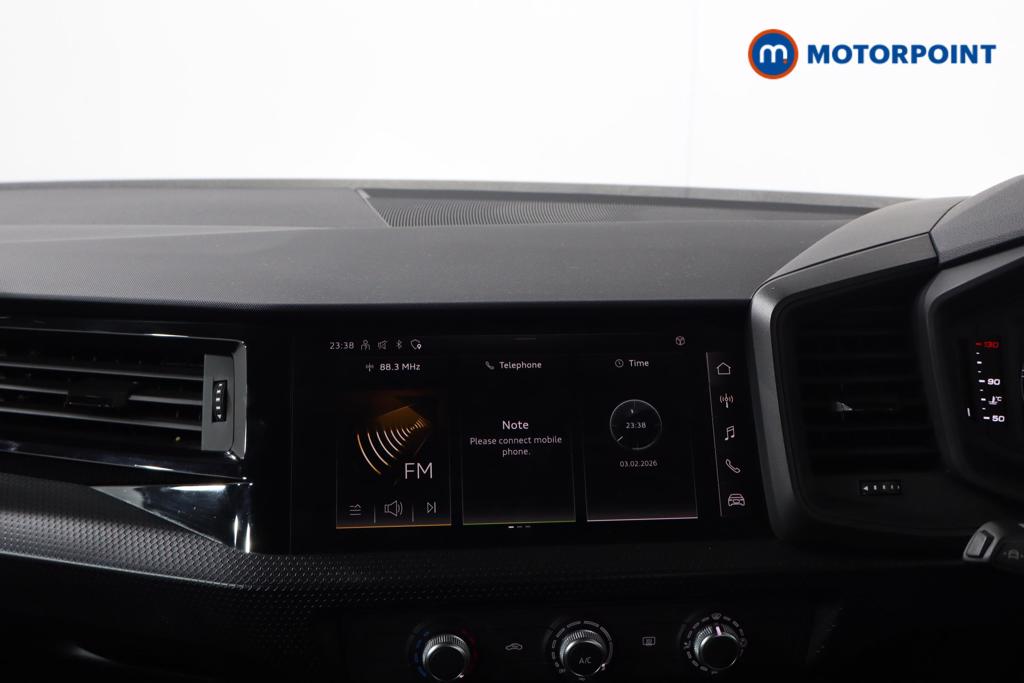 Audi A1 Technik Manual Petrol Hatchback - Stock Number (1599610) - 2nd supplementary image