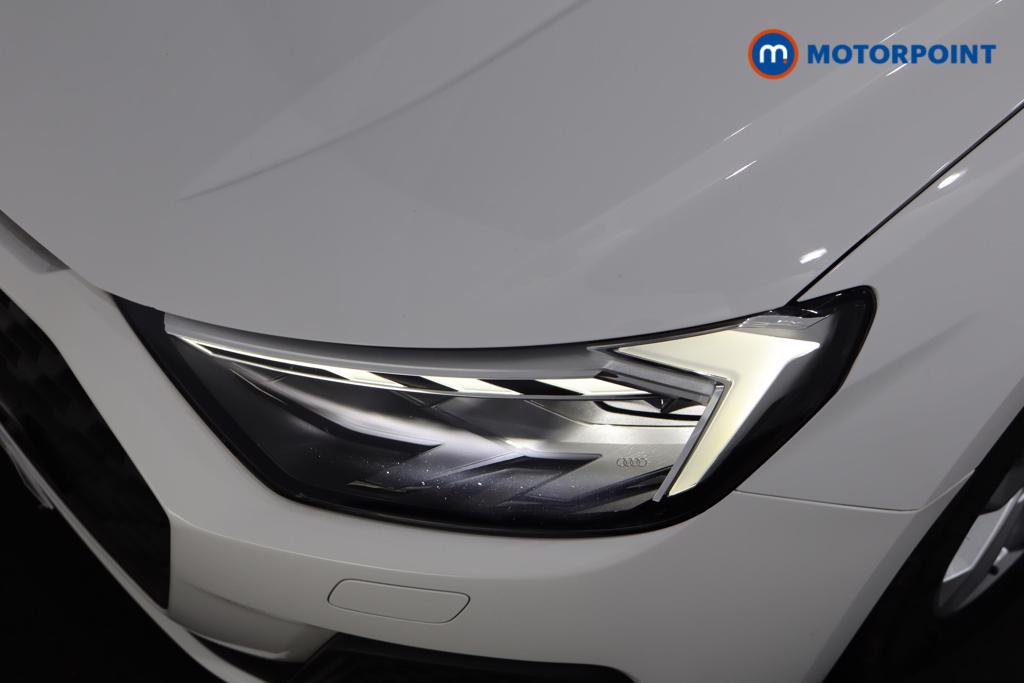 Audi A1 Technik Manual Petrol Hatchback - Stock Number (1599610) - 14th supplementary image