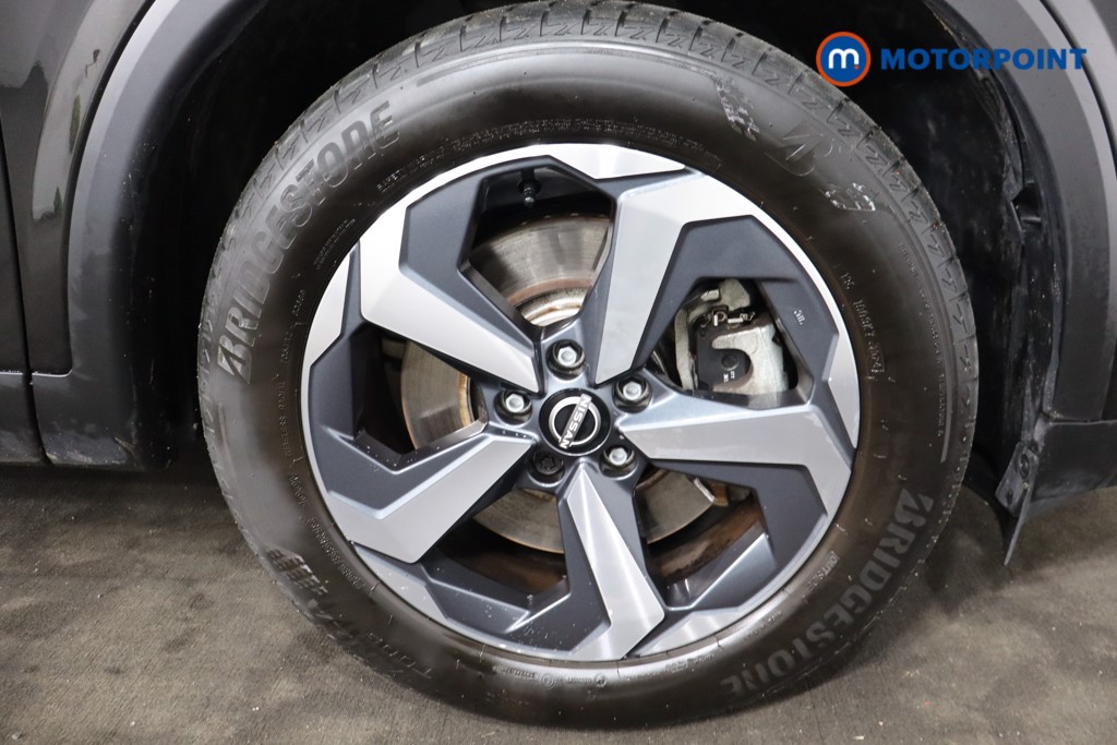 Nissan Qashqai N-Connecta Automatic Petrol-Electric Hybrid SUV - Stock Number (1601403) - 25th supplementary image