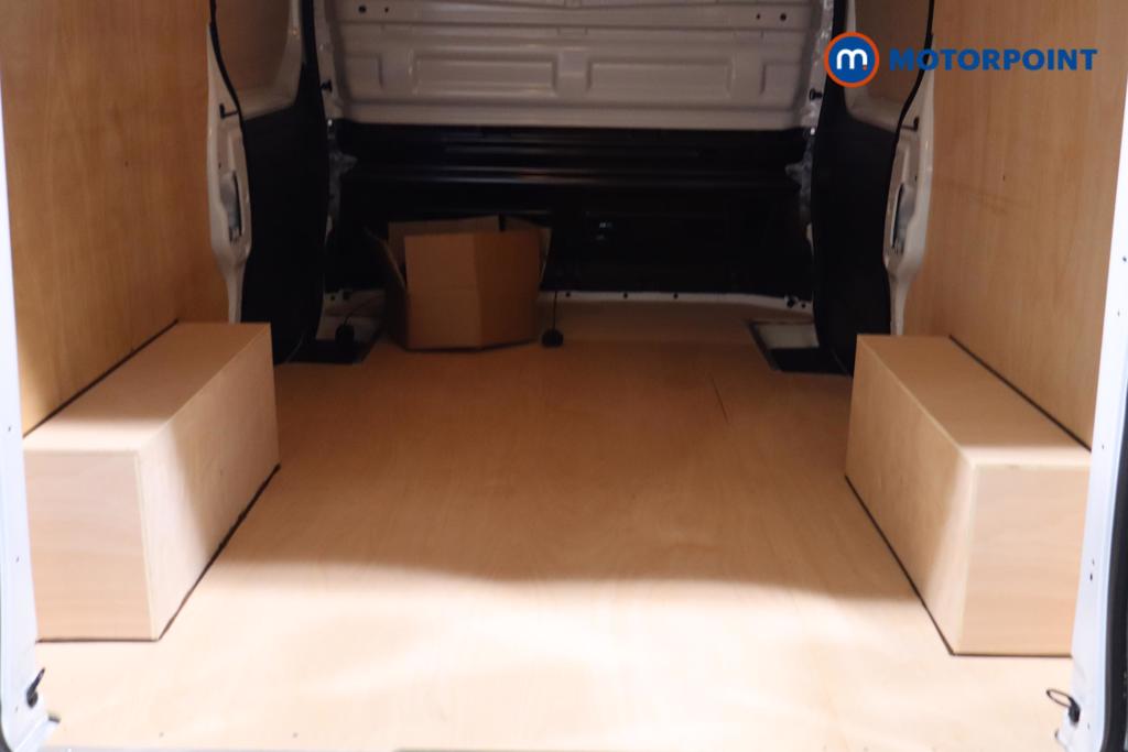 Renault Trafic Advance Automatic Electric Panel Van - Stock Number (1603974) - 22nd supplementary image