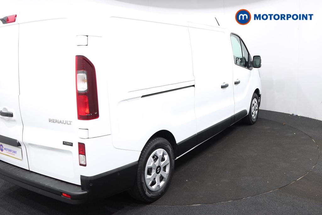 Renault Trafic Advance Automatic Electric Panel Van - Stock Number (1603974) - Drivers side rear corner