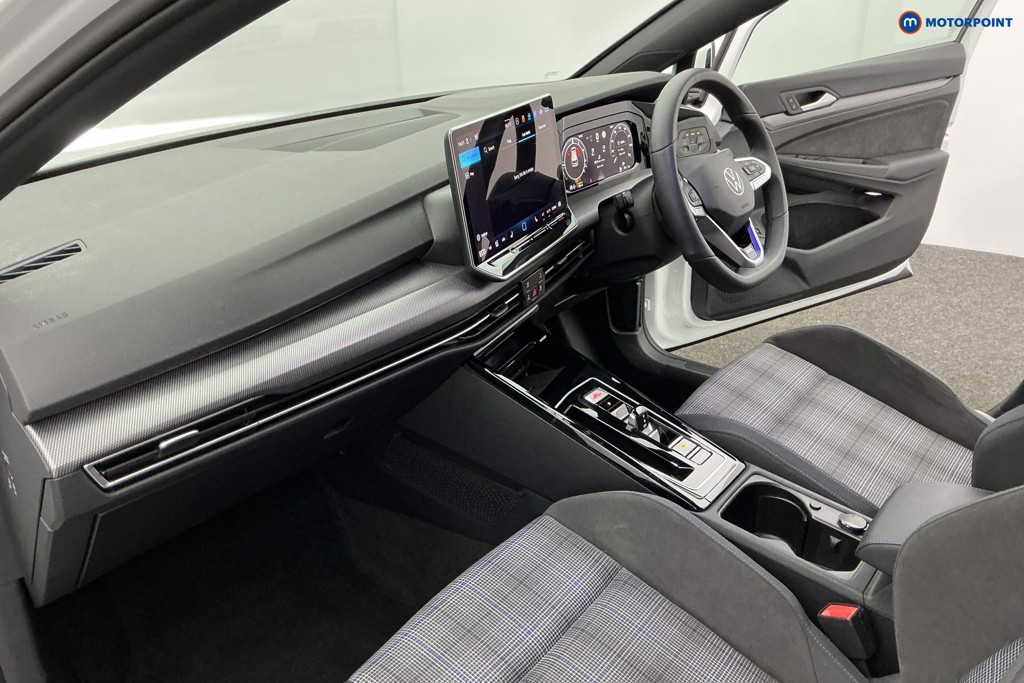 Volkswagen Golf GTE Automatic Petrol Plug-In Hybrid Hatchback - Stock Number (1604627) - 10th supplementary image