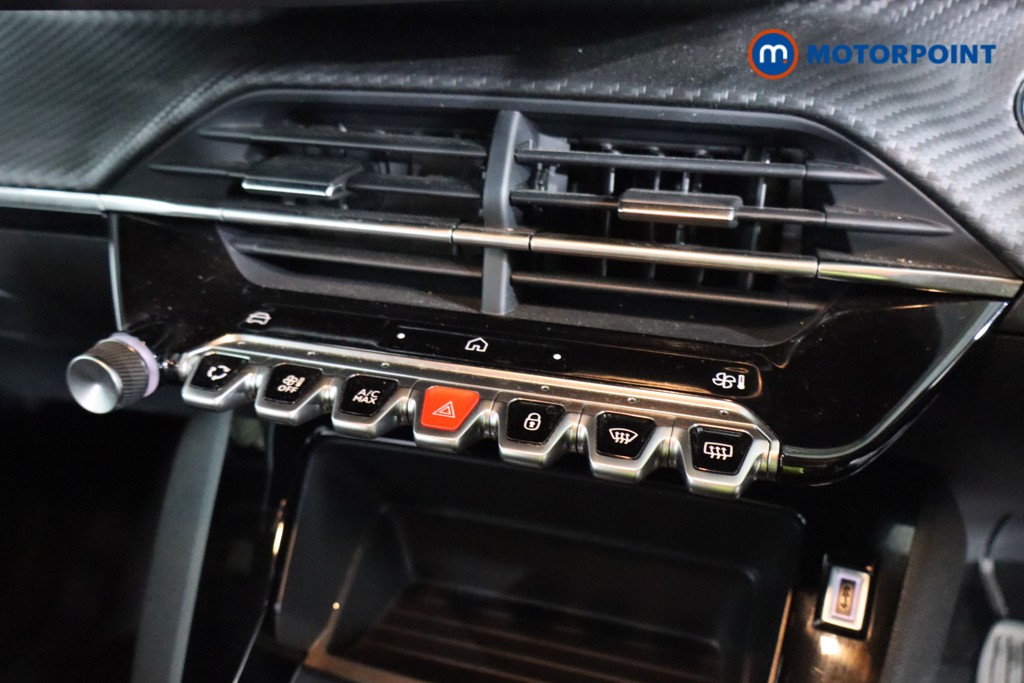Peugeot 2008 Active Manual Petrol SUV - Stock Number (1606116) - 11th supplementary image
