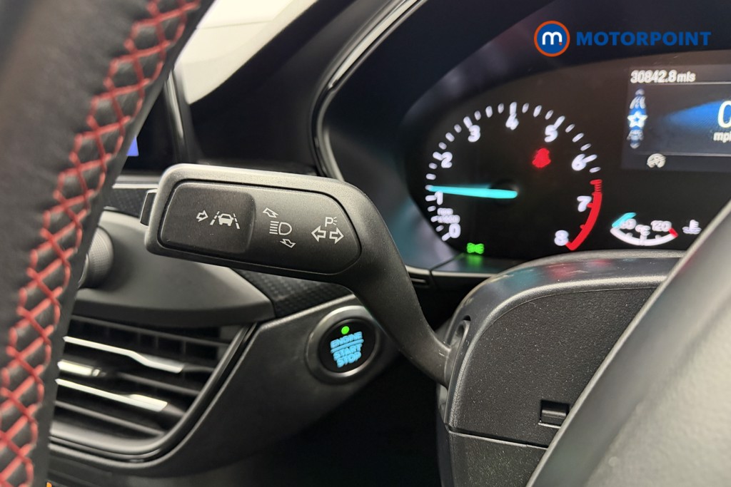 Ford Focus St-Line Edition Manual Petrol Hatchback - Stock Number (1606852) - 5th supplementary image