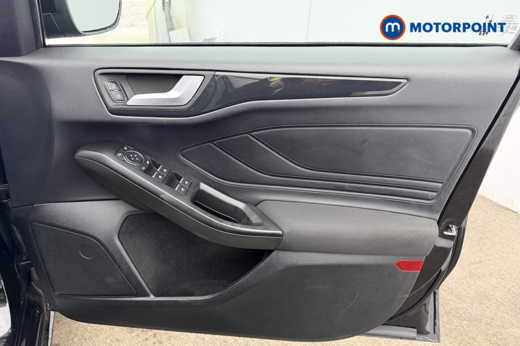 Ford Focus St-Line Edition Manual Petrol Hatchback - Stock Number (1606852) - 21st supplementary image