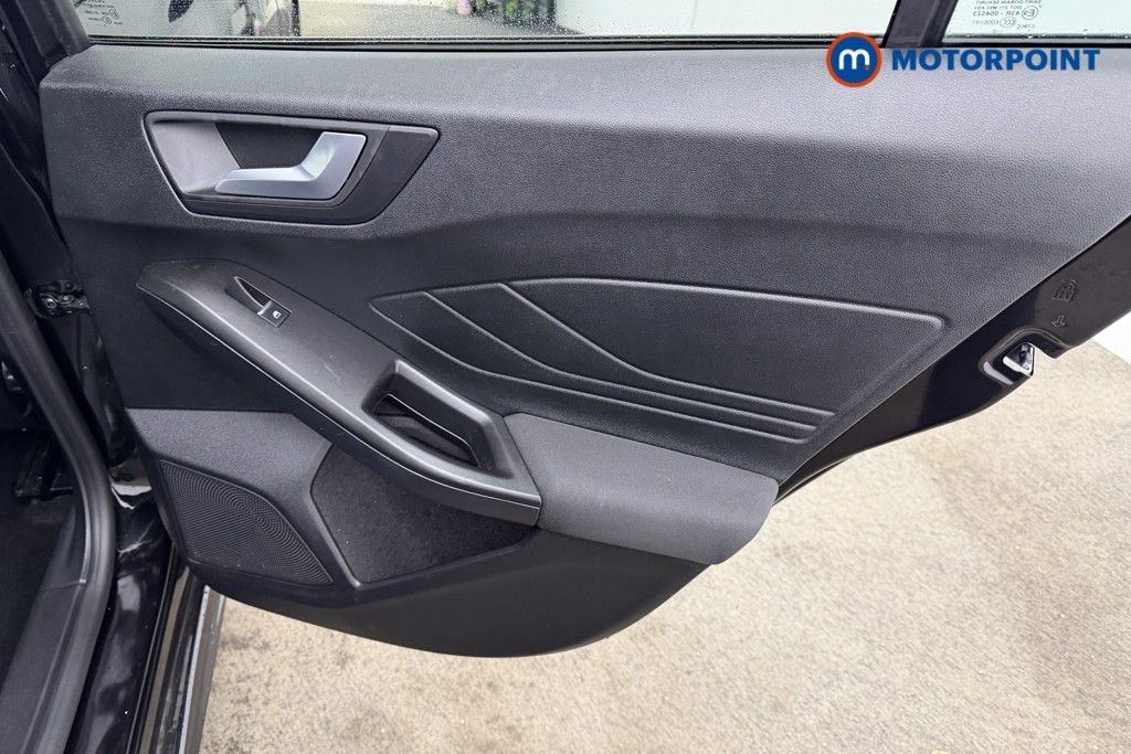 Ford Focus St-Line Edition Manual Petrol Hatchback - Stock Number (1606852) - 27th supplementary image