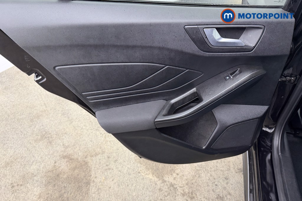 Ford Focus St-Line Edition Manual Petrol Hatchback - Stock Number (1606852) - 31st supplementary image