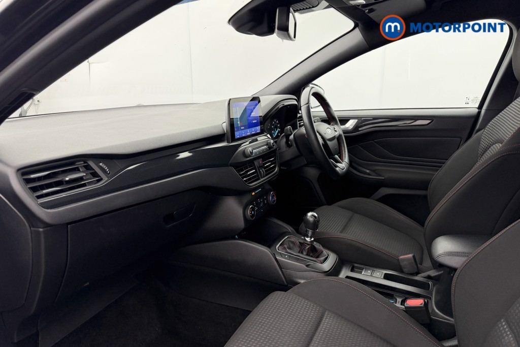Ford Focus St-Line Edition Manual Petrol Hatchback - Stock Number (1606852) - 33rd supplementary image