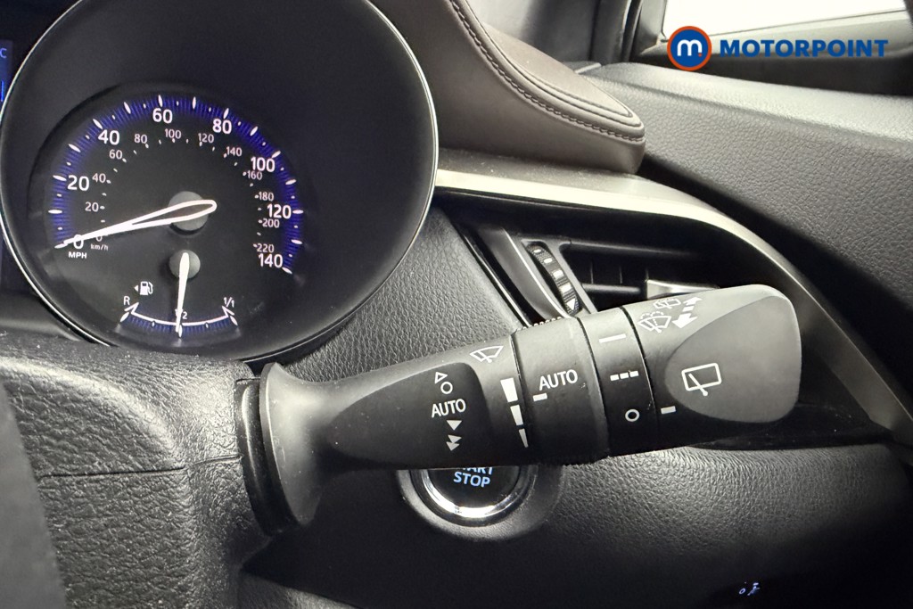 Toyota C-Hr Excel Manual Petrol SUV - Stock Number (1606927) - 6th supplementary image
