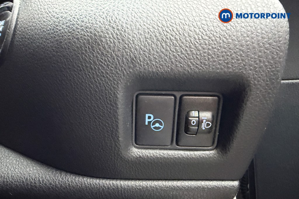 Toyota C-Hr Excel Manual Petrol SUV - Stock Number (1606927) - 7th supplementary image