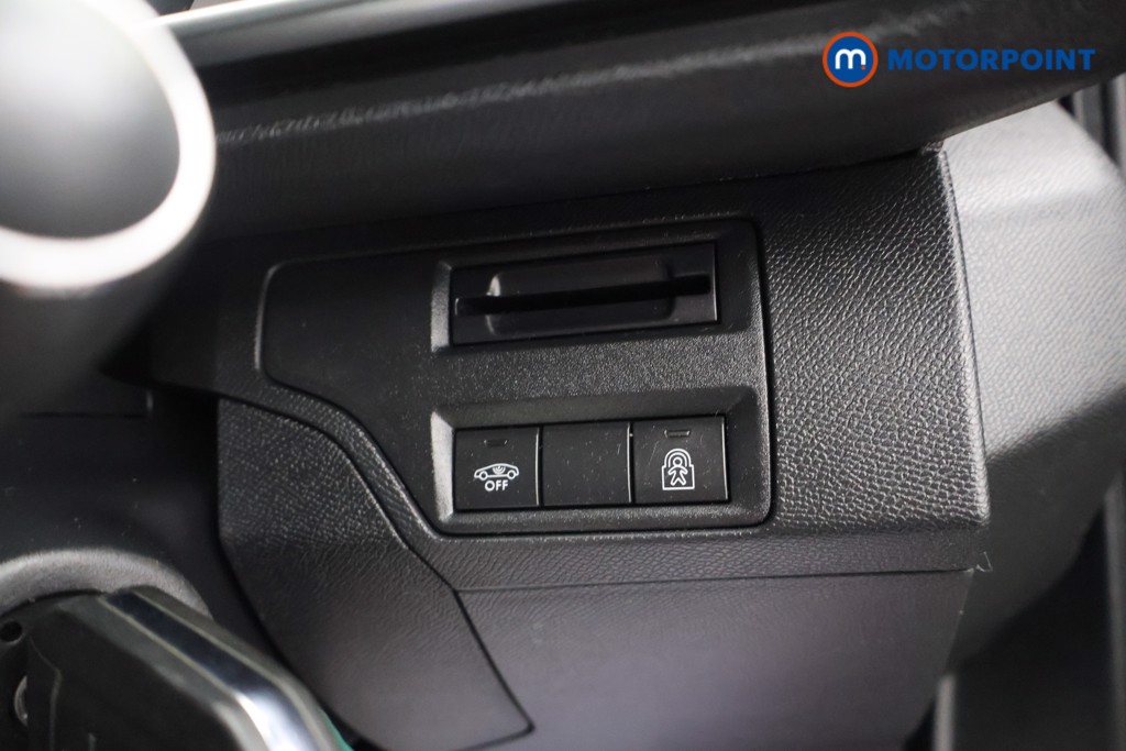 Peugeot 3008 Gt Line Manual Petrol SUV - Stock Number (1607668) - 10th supplementary image