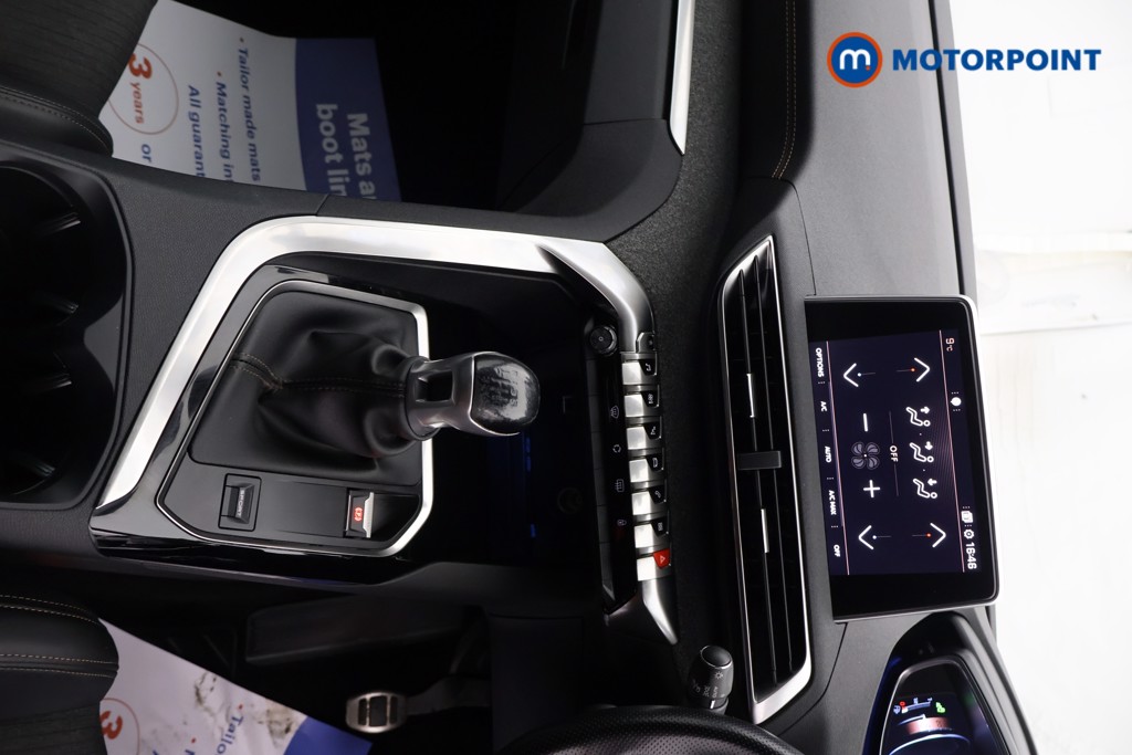 Peugeot 3008 Gt Line Manual Petrol SUV - Stock Number (1607668) - 23rd supplementary image