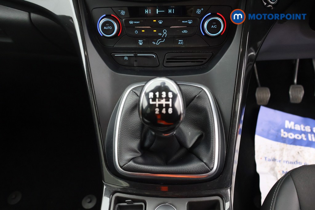 Ford Kuga Titanium Manual Petrol SUV - Stock Number (1608322) - 15th supplementary image