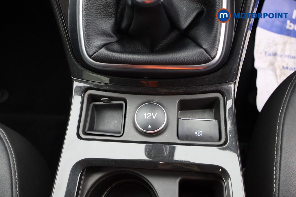 Ford Kuga Titanium Manual Petrol SUV - Stock Number (1608322) - 16th supplementary image