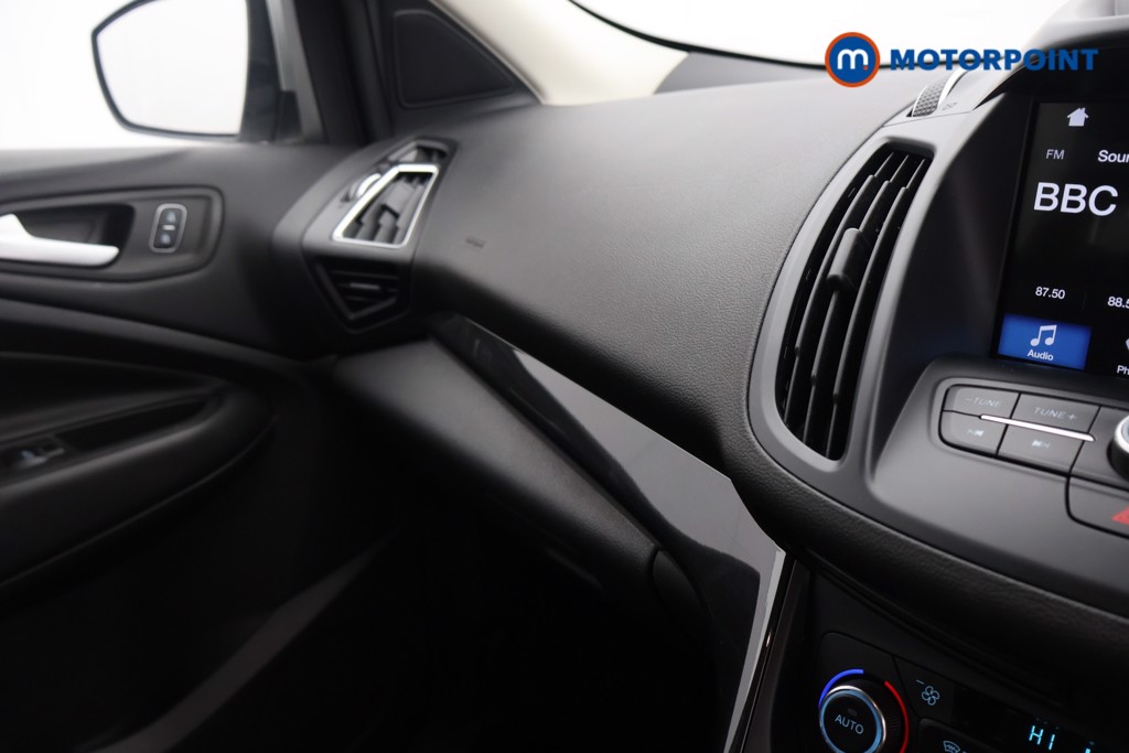 Ford Kuga Titanium Manual Petrol SUV - Stock Number (1608322) - 17th supplementary image